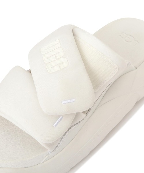 美品 UGG LA BREEZE アグ サンダル 23cm ホワイト UGG アグ LA BREEZE 1117354 厚底 ストラップサンダル US7 24.0