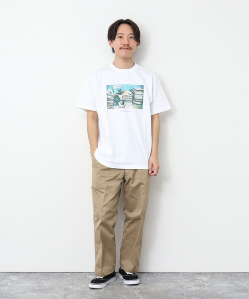 NOLLEY'S goodman（ノーリーズグッドマン）の「GOODMAN CAT&DOG photo T-shirts フォトプリントTシャツ（Tシャツ/カットソー・メンズ・オフホワイト/チャコールグレー/ホワイト/キナリ/マスタード/インディゴブルー/ブラック系その他・S/M/L）」の8枚目の写真