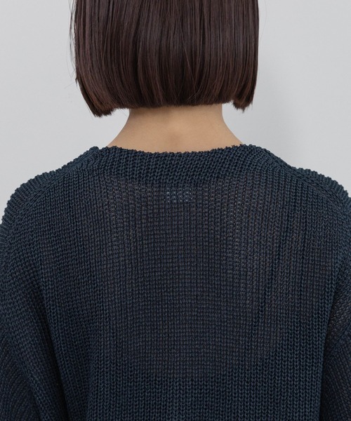 e/rm(イーアールエム)の「【e/rm】ワシニットVネックカーディガン(カーディガン/ボレロ・レディース・オフホワイト/チャコールグレー/ネイビー/イエロー系その他・FREE)」の14枚目の写真