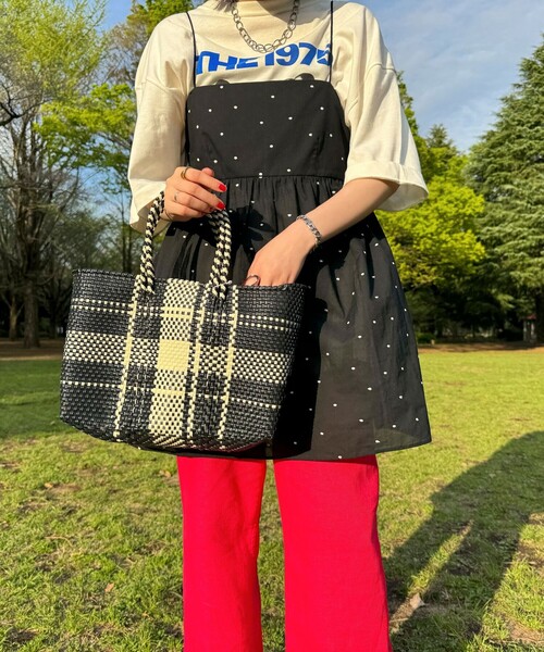 fredy emue（フレディエミュ）の「【Moon Bird/ムーンバード】ワイドシェイプメルカドバッグ（トートバッグ・レディース・ホワイト/ブラック系その他3/ブラック系その他・FREE）」の11枚目の写真