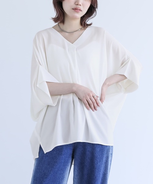 n'OrLABEL(ノアールレーベル)の「『変形ドレープデザインシャツ』(シャツ/ブラウス・レディース・ブラック/ロイヤルブルー/オフホワイト・FREE)」の22枚目の写真