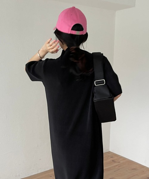 wee9s（ウィークス）の「【セルフカット可能】daily daily super stretch pleats one piece / デイリーデイリースーパーストレッチプリーツワンピース[半袖]（ワンピース・レディース・ブラック/アッシュグレー/ネイビー/ブルー/チェリーレッド・FREE/LONG）」の16枚目の写真