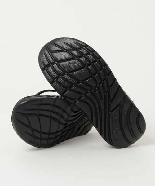 HOKA(ホカ)の「【HOKA ONE ONE/ホカ オネ オネ】ORA Recovery Flip(サンダル・メンズ・ブラック・26.0cm/27.0cm/28.0cm)」の3枚目の写真