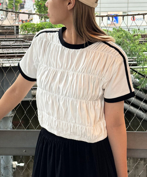 CIAOPANIC(チャオパニック)の「シャーリングリンガーTシャツ(Tシャツ/カットソー・レディース・ホワイト/イエロー/ネイビー・FREE)」の1枚目の写真