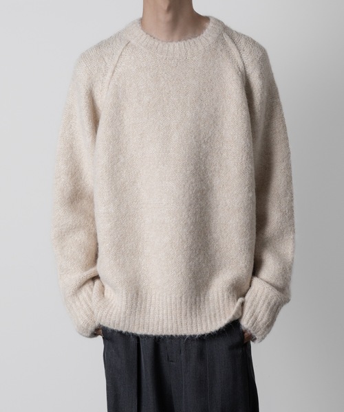 VEIN （ヴェイン）の「シャギーニット クルーネックプルオーバー / SHAGGY KNIT CREWNECK PULLOVER（ニット/セーター・メンズ・オフホワイト/グレー/ピンク・1/2/3）」の2枚目の写真