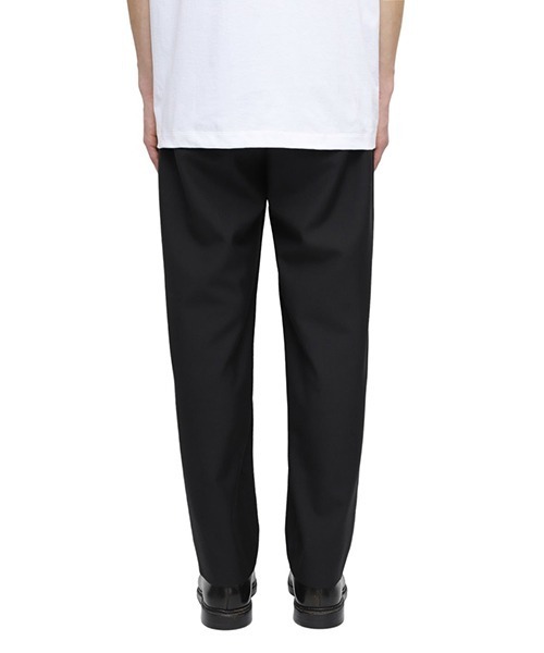 ATON（エイトン）の「ATON / エイトン：WOOL TROPICAL TAPERED EASY