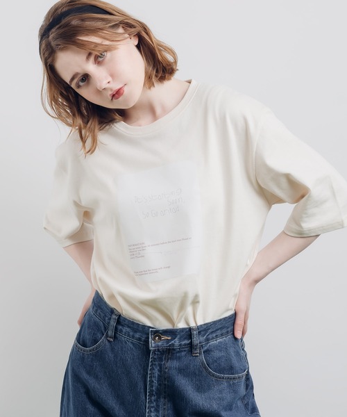 MUHET(ミュエータ)の「テープ貼り付けTシャツ(Tシャツ/カットソー・レディース・ネイビー/アイボリー・MEDIUM/X-LARGE)」の2枚目の写真