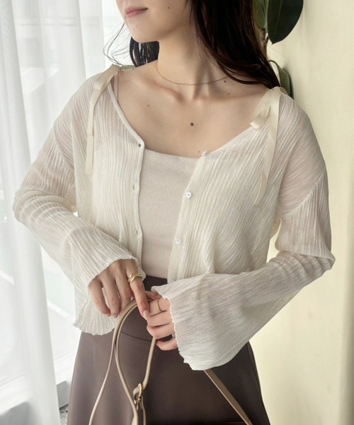 one after another NICE CLAUP(ワンアフターアナザーナイスクラップ)の「ハートボタンシアーカーディガン(カーディガン/ボレロ・レディース・ホワイト/ピンク/サックスブルー/ブラック/ブラウン・FREE)」の15枚目の写真