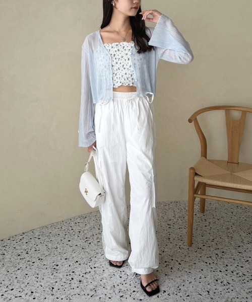 one after another NICE CLAUP(ワンアフターアナザーナイスクラップ)の「ハートボタンシアーカーディガン(カーディガン/ボレロ・レディース・ホワイト/ピンク/サックスブルー/ブラック/ブラウン・FREE)」の19枚目の写真