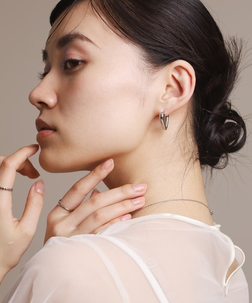 LHME “Moment”ハートフープピアス/サージカルステンレス316L（金属アレルギー対応）（ピアス（両耳用））｜LHME（エルエイチエムイー）