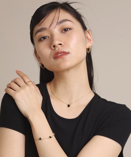 LHME “Moment”ハートフープピアス/サージカルステンレス316L（金属アレルギー対応）（ピアス（両耳用））｜LHME（エルエイチエムイー）
