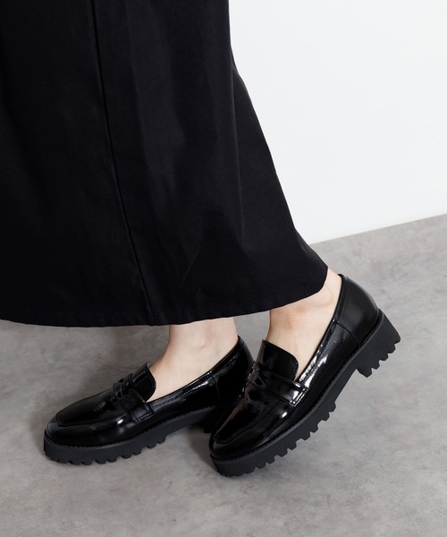 HIMIKO（ヒミコ）の「【HIMIKO】【WEB限定デザイン】トラックソールコインローファー/640007（ローファー・レディース・ブラック系その他6/アイボリー/グレー系その他/ブラック系その他/ブラック系その他4・23.0cm/23.5cm/24.0cm/25.0cm/25.5cm/26.5cm/21.5cm/22.0cm/22.5cm/24.5cm/26.0cm）」の13枚目の写真