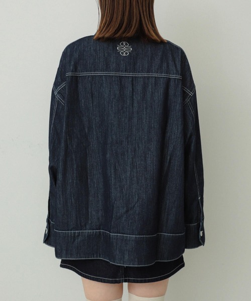SENSE OF PLACE by URBAN RESEARCH(センスオブプレイスバイアーバンリサーチ)の「シシュウデニムオーバージャケット(デニムジャケット・レディース・ライトインディゴブルー/ワンウォッシュ・ONE)」の20枚目の写真