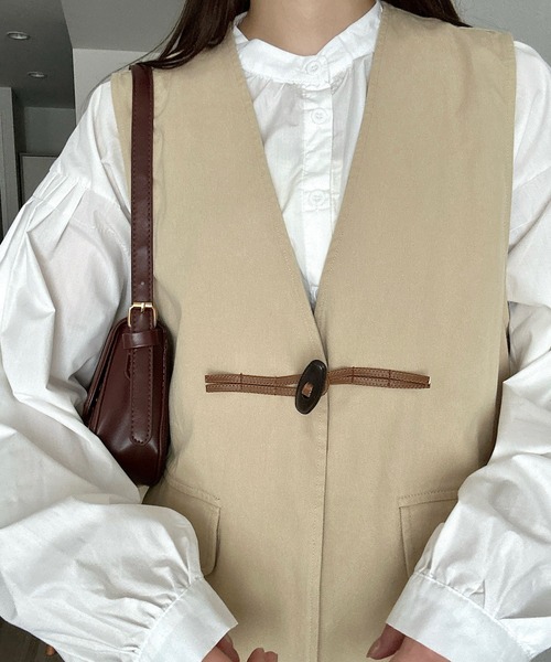 Cham.（チャム）の「ノーカラーデザインベスト（ベスト・レディース・ブラウン/ベージュ・F）」の14枚目の写真