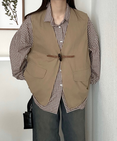 Cham.（チャム）の「ノーカラーデザインベスト（ベスト・レディース・ブラウン/ベージュ・F）」の19枚目の写真
