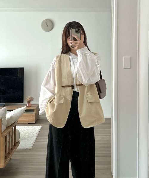 Cham.（チャム）の「ノーカラーデザインベスト（ベスト・レディース・ブラウン/ベージュ・F）」の22枚目の写真