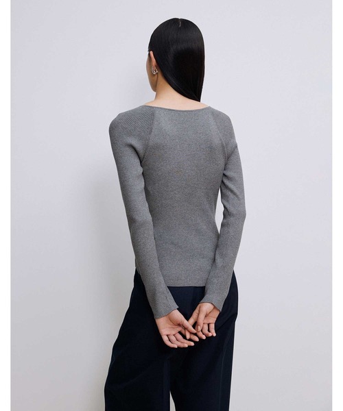 カップ付きVネックニット 長袖（ニット/セーター）｜OUR WACOAL