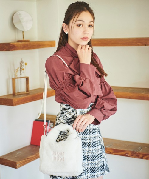 31 Sons de mode(トランテアン ソン ドゥ モード)の「ロゴ刺繍ファートートバッグ(トートバッグ・レディース・モカ/ライトグレー/オフホワイト・フリー)」の22枚目の写真