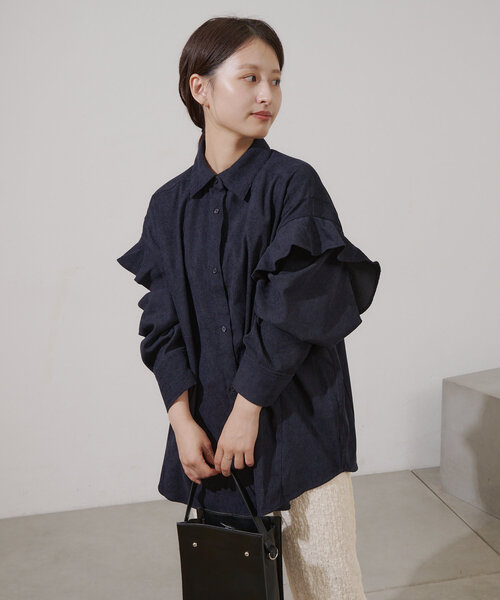 Kastane（カスタネ）の「【セットアップ対応】B コーデュロイフリルビックシャツ（シャツ/ブラウス・レディース・ライトベージュ/ネイビー・FREE）」の16枚目の写真