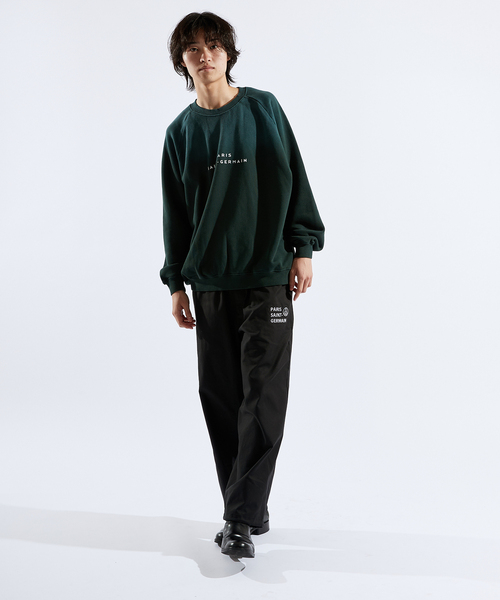 PARIS SAINT-GERMAIN(パリサンジェルマン)の「【Paris Saint-Germain / パリ・サン=ジェルマン】JP BACK EMBLEM SWEAT SHIRT(スウェット・メンズ・グリーン/ライトグレー/ブラック/ネイビー・X-LARGE/LARGE/MEDIUM/SMALL)」の10枚目の写真