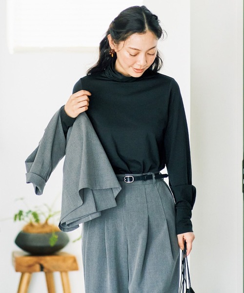 and myera（アンド マイラ）の「ａｎｄ　ｍｙｅｒａ　肌ざわりのいいタートル（Tシャツ/カットソー・レディース・ブラウン/ブラック/ホワイト・L/M/LL/S）」の12枚目の写真