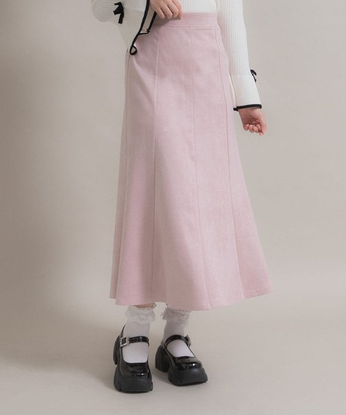 DearMyLoveRose(ディアマイラブローズ)の「マシュマロスエードフレアスカート(スカート・レディース・ベビーピンク/ブラック/グレー/ボルドー/ベージュ・MEDIUM/LARGE/LL/3L)」の1枚目の写真