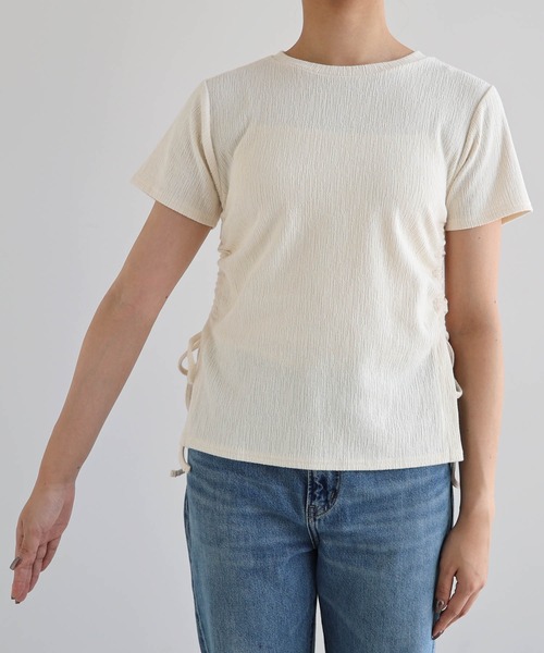 Freesia by andme（フリージアバイアンドミー）の「サイドギャザードロストリボン半袖トップス（Tシャツ/カットソー・レディース・ブラック/ピンク/キナリ・FREE）」の4枚目の写真