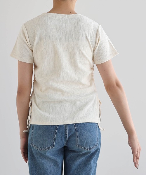 Freesia by andme（フリージアバイアンドミー）の「サイドギャザードロストリボン半袖トップス（Tシャツ/カットソー・レディース・ブラック/ピンク/キナリ・FREE）」の6枚目の写真