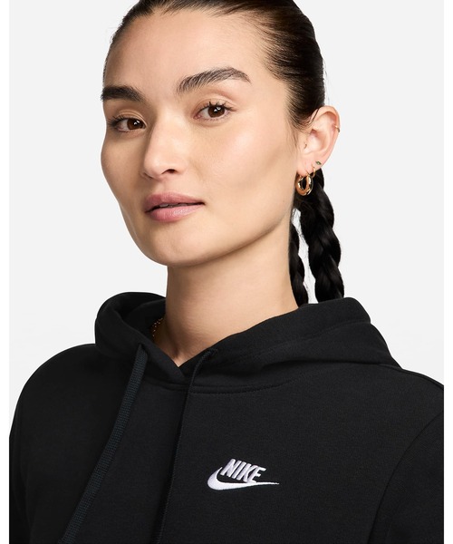 NIKE(ナイキ)の「《NIKEアパレル》WSNSWクラブSTDフリースPOL/Sフーディ(パーカー・レディース・ブラック・XL/L/M/S)」の5枚目の写真