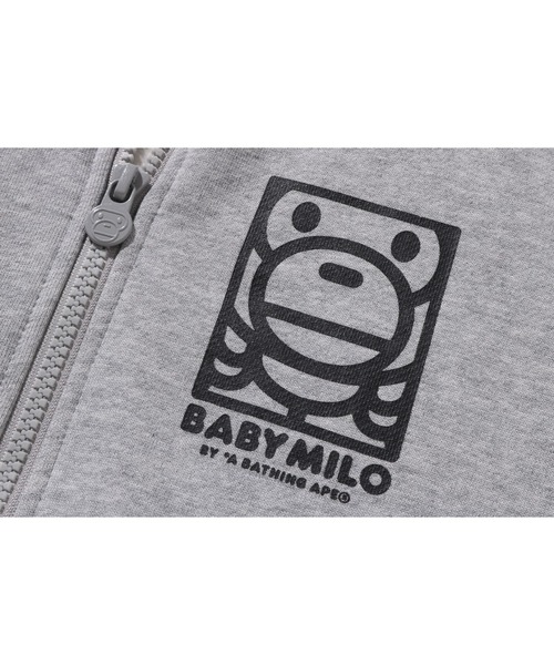 A BATHING APE（アベイシングエイプ）の「SQUARE MILO RELAXED FIT ZIP HOODIE（パーカー・キッズ・グレー/ブラック・140/130/120/110/100）」の8枚目の写真