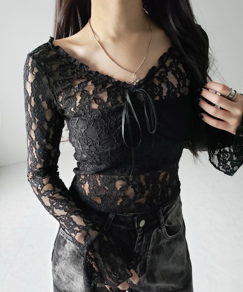 me+em select（ミームセレクト）の「【 ２color ／２WAY 】フロントリボンオフショルスリムレーストップス ／ front ribbon off-shoulder slim lace tops（その他トップス・レディース・ホワイト/ブラック・FREE）」の19枚目の写真