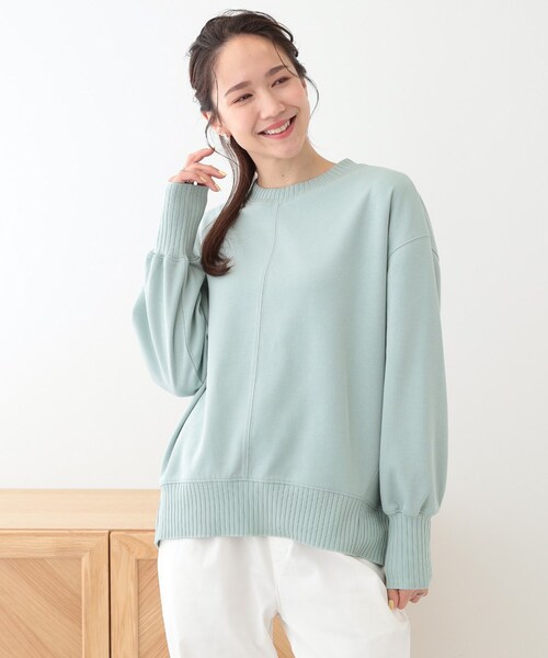 SHOO・LA・RUE(シューラルー)の「【洗える/S-LL】長めのリブでお袖すっきり 異素材トップス(Tシャツ/カットソー・レディース・グリーン系/チャコールグレー/ナチュラル・01/02/03/04)」の8枚目の写真