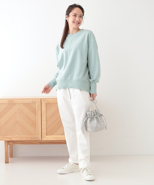 SHOO・LA・RUE(シューラルー)の「【洗える/S-LL】長めのリブでお袖すっきり 異素材トップス(Tシャツ/カットソー・レディース・グリーン系/チャコールグレー/ナチュラル・01/02/03/04)」の10枚目の写真