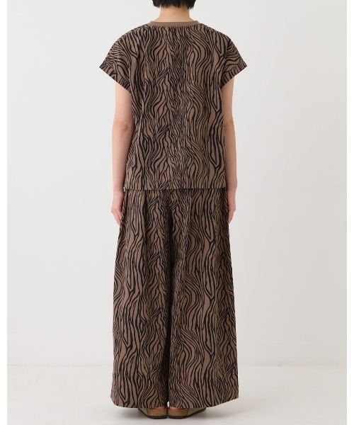 THOUSAND MILE(サウザンドマイル)の「【THOUSAND MILE】FRENCH SLEEVE SHIRT & WIDE PANTS SET/フレンチスリーブシャツ&ワイドパンツ3点セットゼブラ柄(Tシャツ/カットソー・レディース・ゼブラ・FREE)」の4枚目の写真