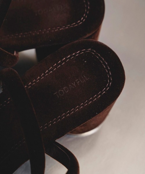 TODAYFUL(トゥデイフル)の「【TODAYFUL/トゥデイフル】Belt Velour Sandals/ベルトベロアサンダル(サンダル・レディース・ダークブラウン/ブルー系その他・36/37/38)」の14枚目の写真
