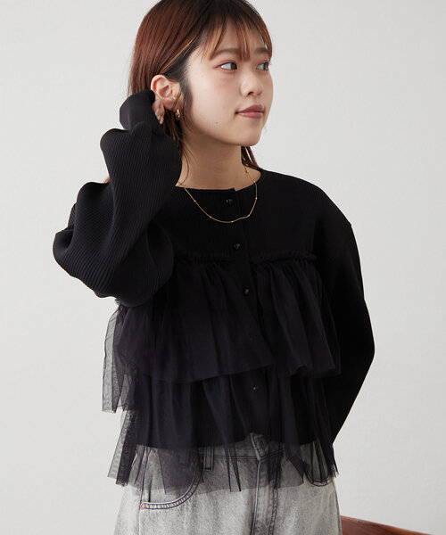 w closet(ダブルクローゼット)の「チュールティアードニットカーディガン(カーディガン/ボレロ・レディース・アイボリー/ブラック/イエロー/ピンク・FREE)」の3枚目の写真