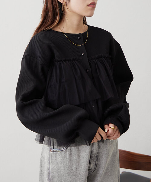 w closet(ダブルクローゼット)の「チュールティアードニットカーディガン(カーディガン/ボレロ・レディース・アイボリー/ブラック/イエロー/ピンク・FREE)」の15枚目の写真
