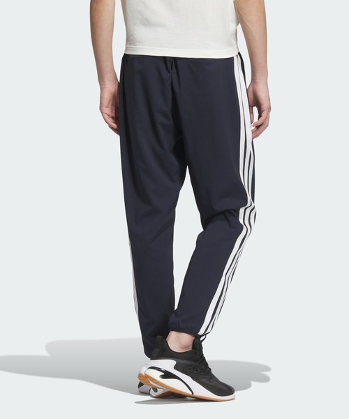 セール】スリーストライプス ルーズフィット ライトウーブントラック