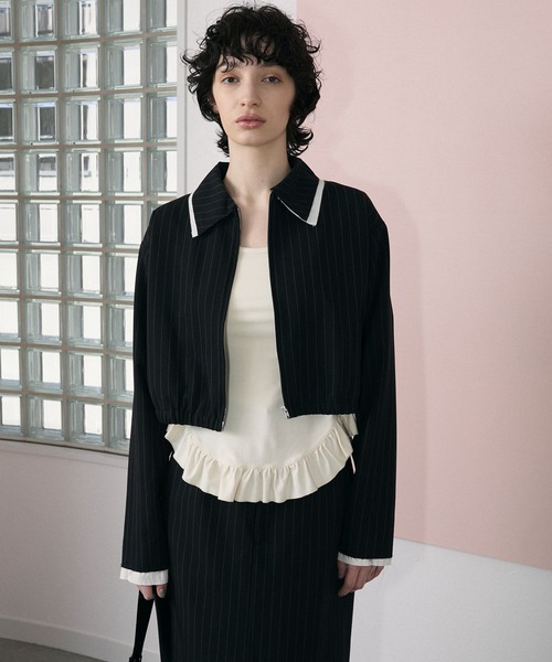 le ELMi(ルエルミ)の「Damage layered stripe shirt blouson / ダメージ レイヤード ストライプ シャツブルゾン【セットアップ対応】(ブルゾン・レディース・ベージュ/ブラック・FREE)」の7枚目の写真