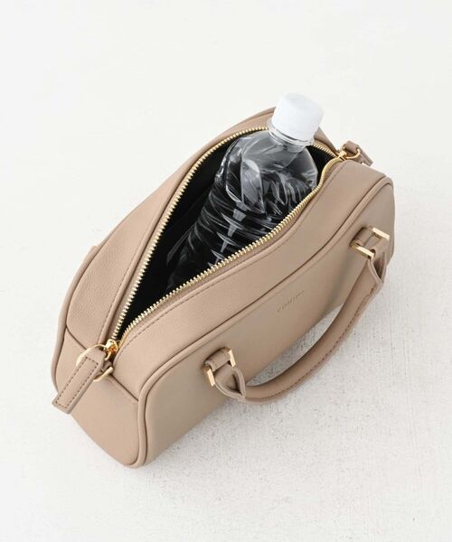 COHINA(コヒナ)の「COHINAレクタングルBAG 【低身長・小柄女性】(ショルダーバッグ・レディース・ブラック/グリーン/ベージュ・F)」の18枚目の写真