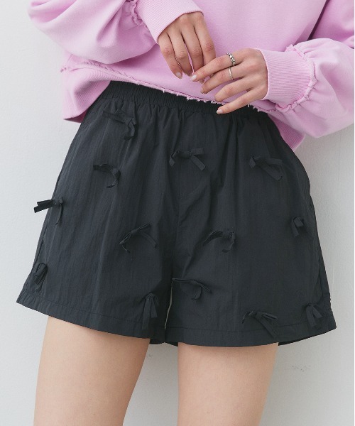 ad thie（アドティエ）の「リボン ナイロン ショートパンツ（その他パンツ・レディース・ブラウン/オフホワイト/ブラック・FREE）」の16枚目の写真