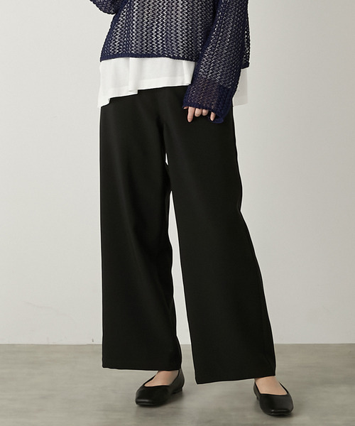 MELROSE claire(メルローズ クレール)の「【イージーストレートパンツ】(その他パンツ・レディース・サックスブルー/ブラック/ベージュ・3/2)」の2枚目の写真