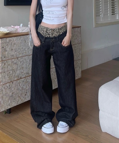 UP START(アップスタート)の「【LAMPOON】レイヤードヒョウ柄デニムパンツ(デニムパンツ・レディース・ブラック・MEDIUM/LARGE/SMALL)」の1枚目の写真