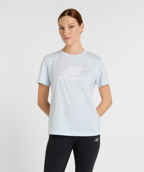 NEW BALANCE スホツエッセンシャルスロコフリントTシャツ New Balance tシャツ Sport Essentials Stacked Logo ショート