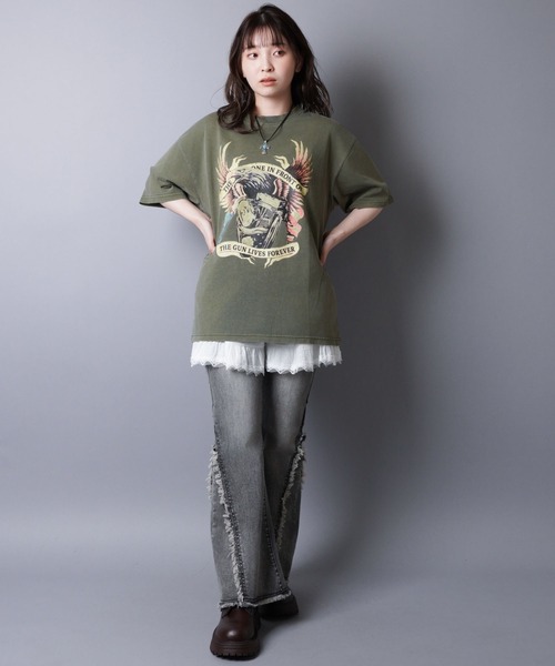 SPINNS(スピンズ)の「ピグメント加工プリントTシャツ/レトロモーター/短丈/古着風(Tシャツ/カットソー・メンズ・ブラック/カーキ・ONESIZE)」の19枚目の写真