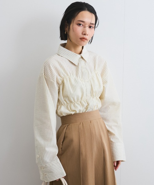 VICKY（ビッキー）の「ストライプシャーリングシャツ≪手洗い可能≫（シャツ/ブラウス・レディース・アイボリー/ブルー系その他・M）」の2枚目の写真