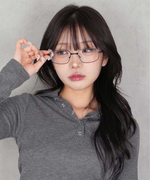 BARELY BLUE（ベアリーブルー）の「【 BARELY BLUE / ベアリーブルー 】 メタル スクエア フレーム ダイヤ デザイン メガネ / 伊達メガネ（メガネ・レディース・ゴールド/シルバー/ブラック・FREE）」の2枚目の写真