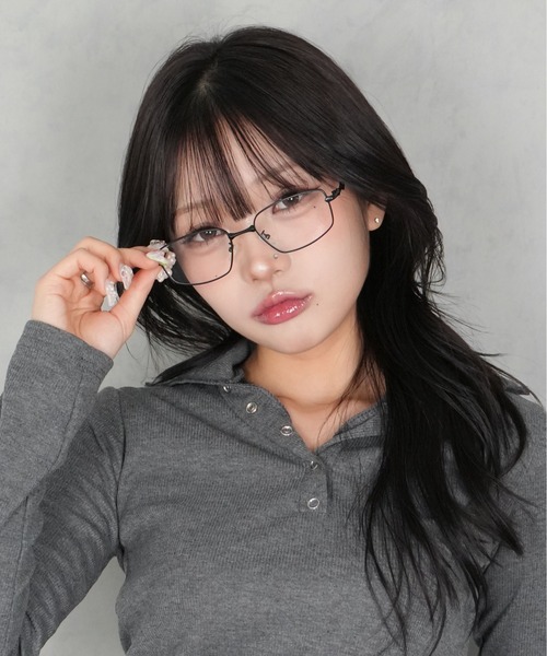 BARELY BLUE（ベアリーブルー）の「【 BARELY BLUE / ベアリーブルー 】 メタル スクエア フレーム ダイヤ デザイン メガネ / 伊達メガネ（メガネ・レディース・ゴールド/シルバー/ブラック・FREE）」の13枚目の写真