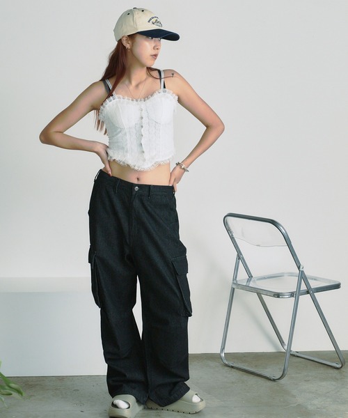 BLANK (ブランク)の「Lace Frill bustier camisole / レースフリルビスチェキャミソール(キャミソール・レディース・ブラック/ベージュ/ホワイト/ブラック系2/ホワイト系2・FREE)」の19枚目の写真
