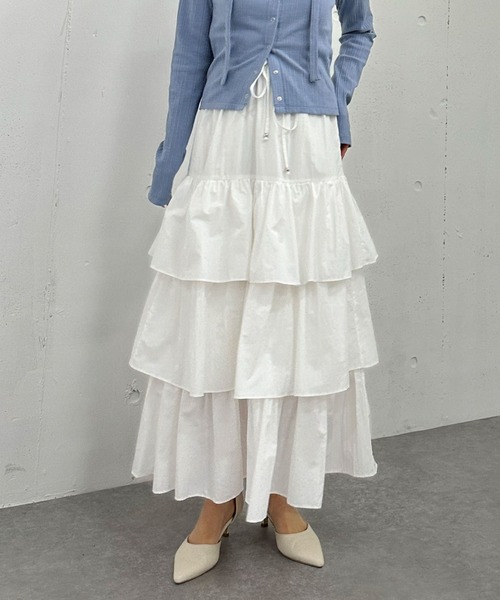 archives（アルシーヴ）の「ナイロン段ティアードスカート（スカート・レディース・ブラック/オフホワイト/ベージュ・MEDIUM）」の20枚目の写真